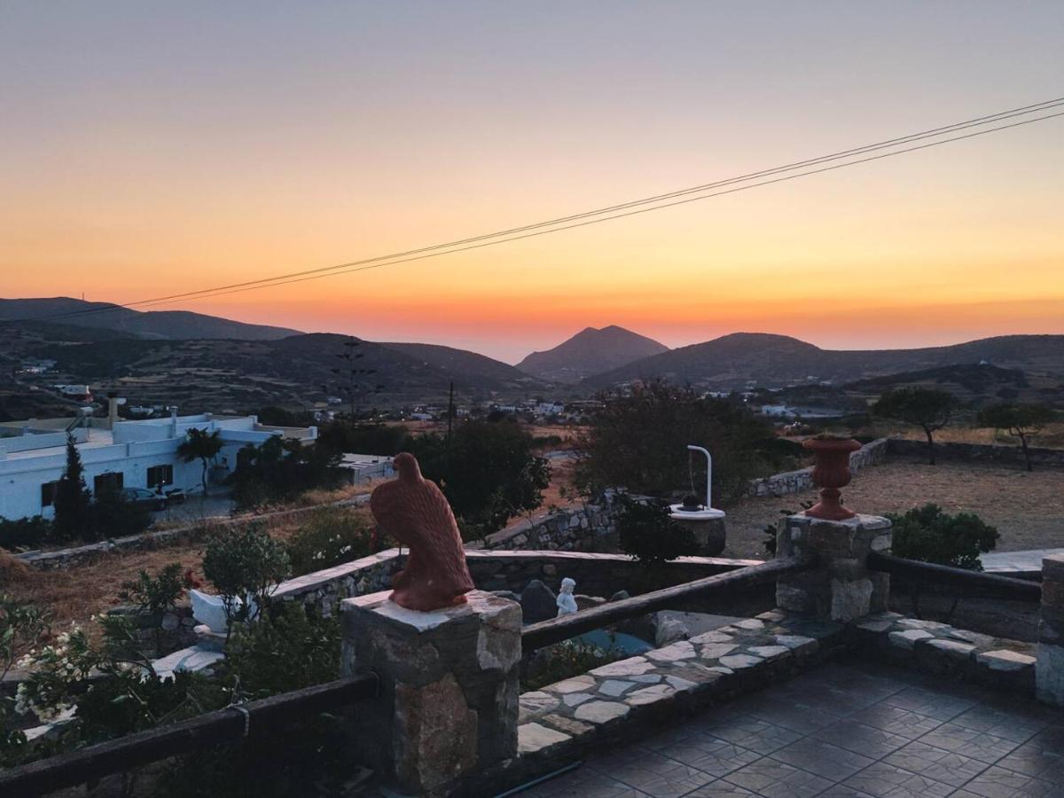 Πέτρινο Εξοχικό Σπίτι Στη Σύρο Agros  Exterior photo