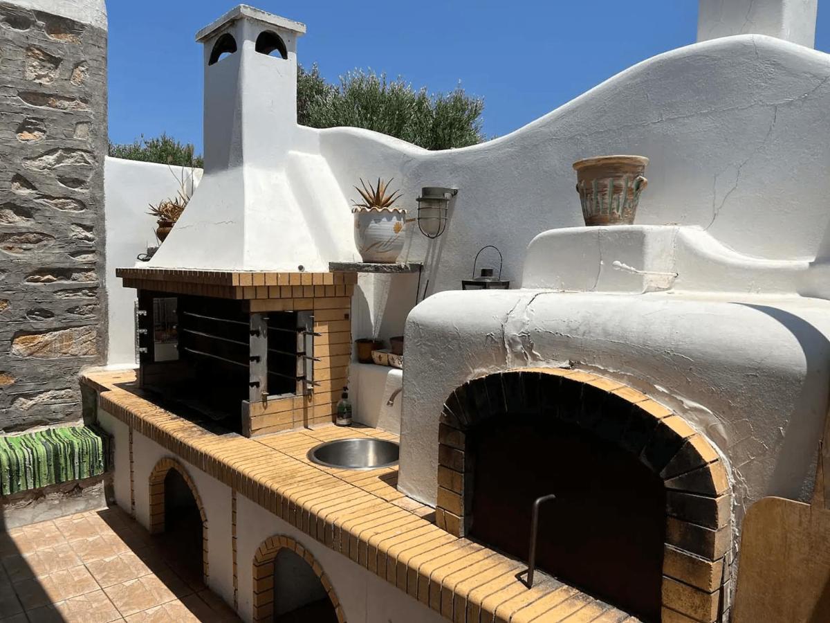 Πέτρινο Εξοχικό Σπίτι Στη Σύρο Agros  Exterior photo